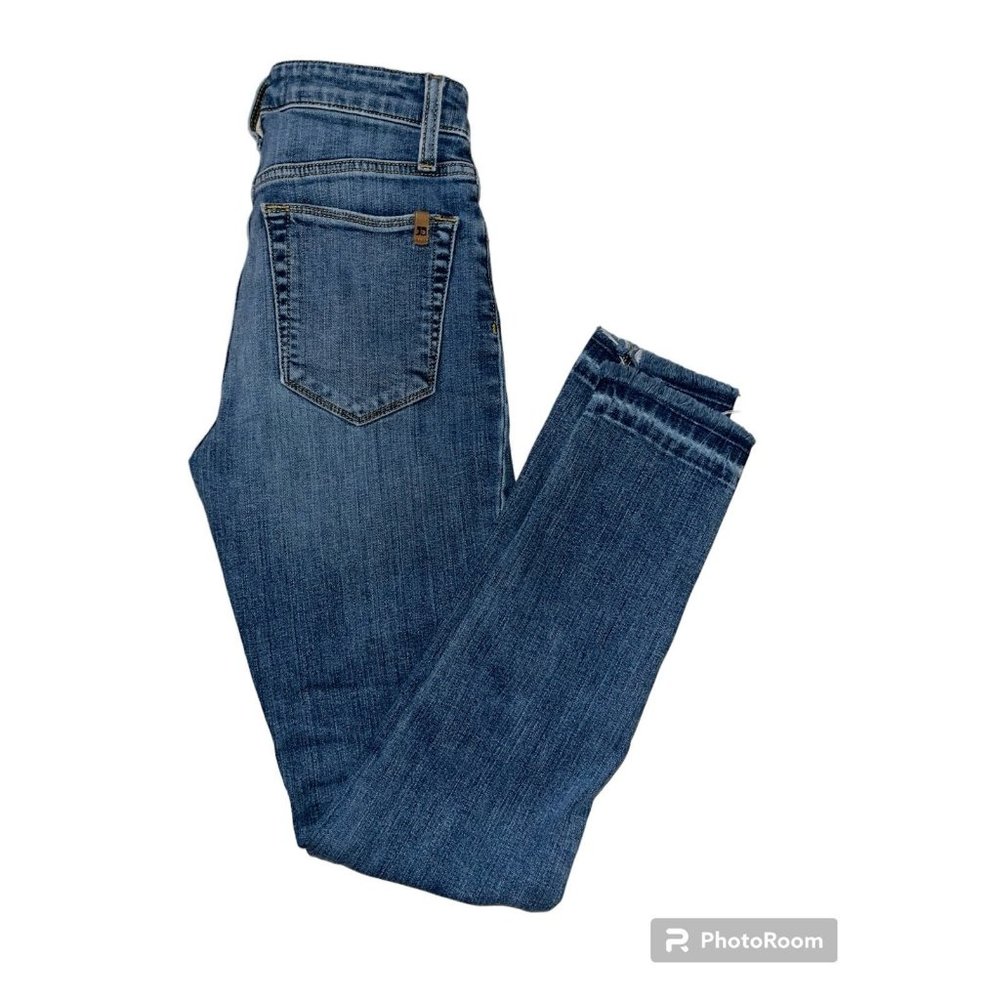 Joe’s Jeans Skinny Jeans Fit: The Charlie size 25